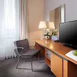 By Ihg Hotel 4*