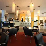 Hotel By Ihg Prag