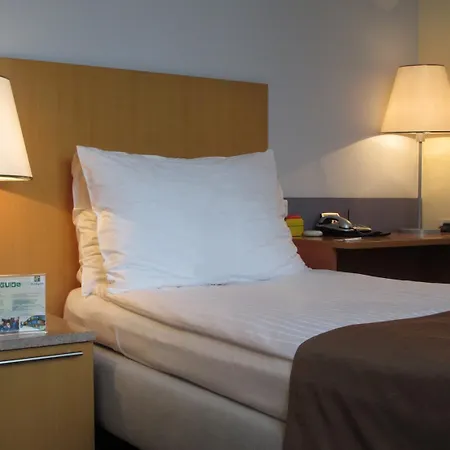 By Ihg Hotel Prag