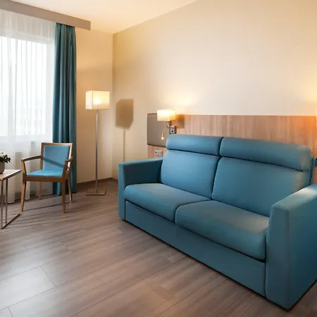 Hotel By Ihg Praha