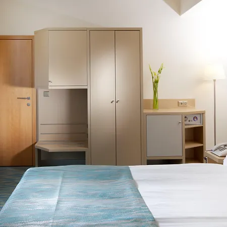 By Ihg 4* Praga