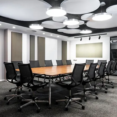 Hotel By Ihg Praha