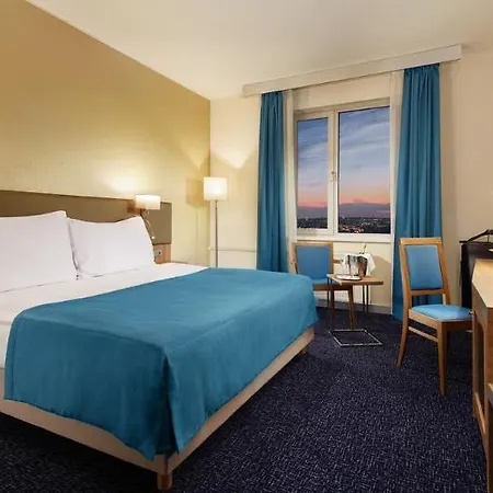 By Ihg 4* Prag