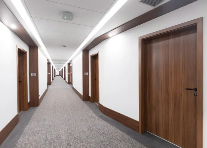 By Ihg Otel Prag