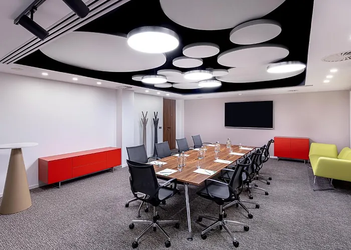 By Ihg Otel Prag