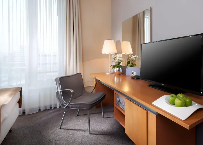 By Ihg Otel 4*