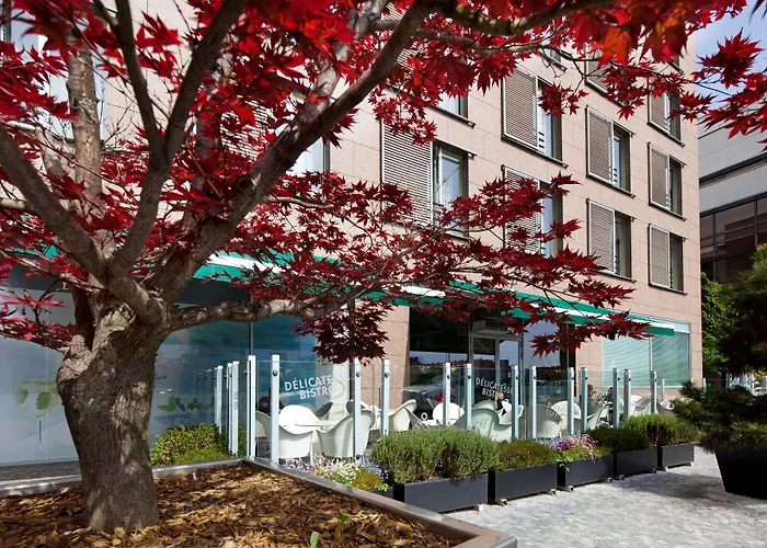 By Ihg Otel Prag