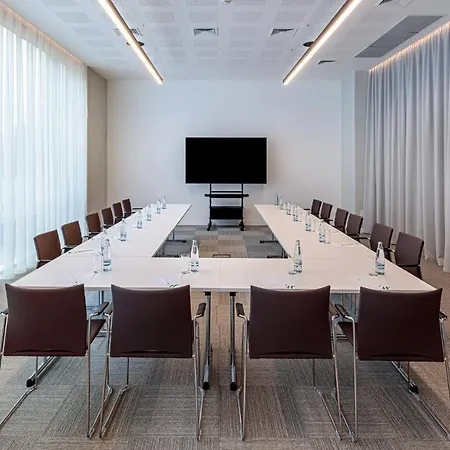 Hotel By Ihg Praha