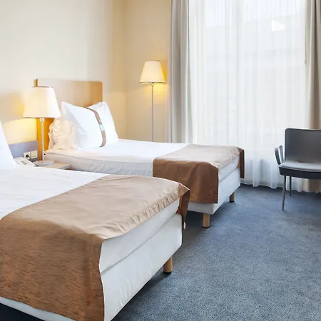 By Ihg 4* プラハ