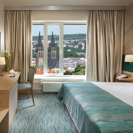 By Ihg Hotel