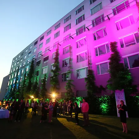 By Ihg Prague